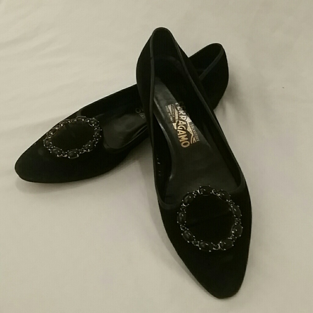 Vintage Ferragamo Flats